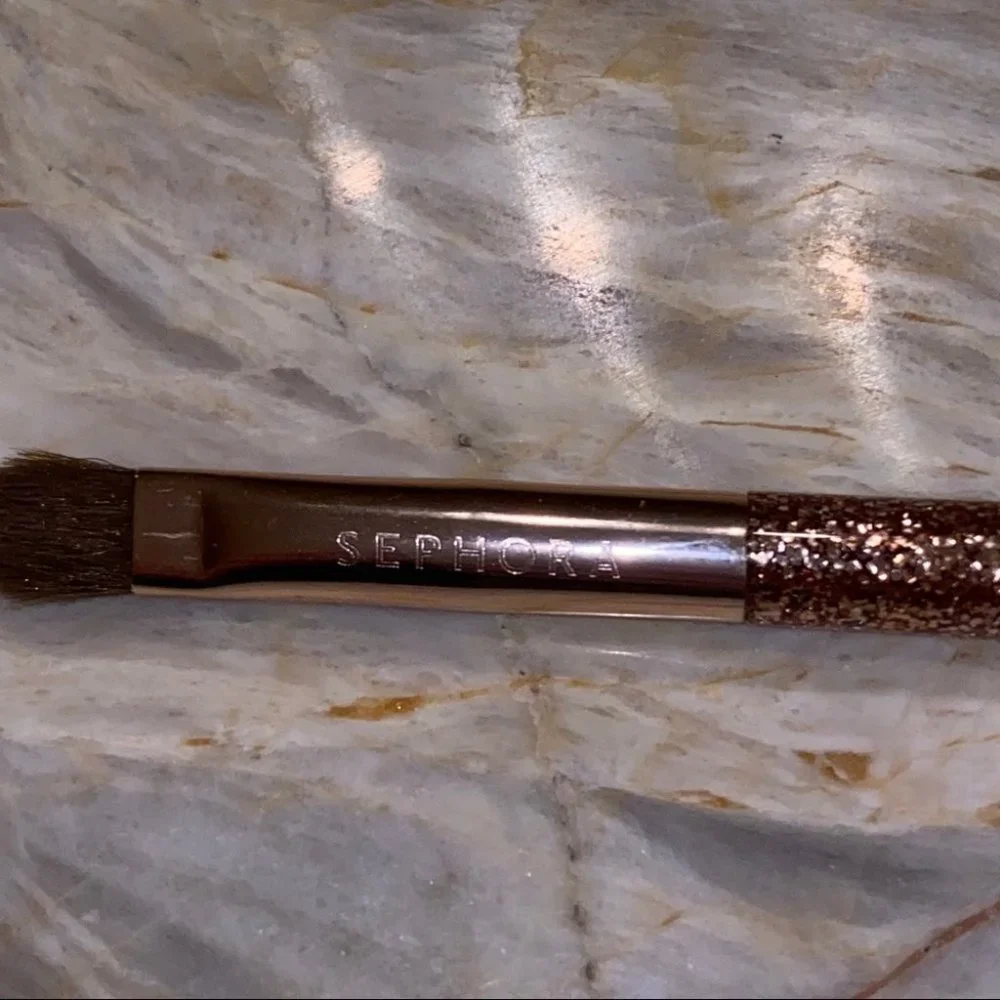 Sephora Medium Eyeshadow Brush Gold Sparkle‎